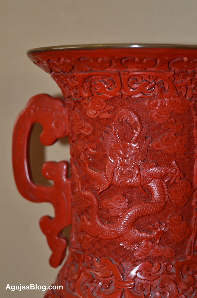 Dragon Vase, Beijing, April 2013