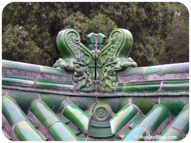 Detail en route to Hall of Prayer for Good Harvests