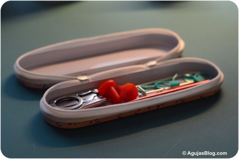 China Notions Box Zippered