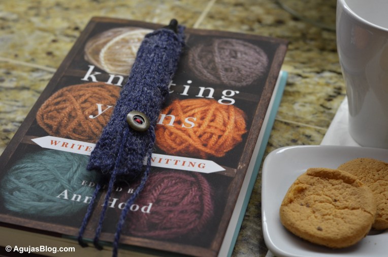 Knit Pen Holder / Book Marker