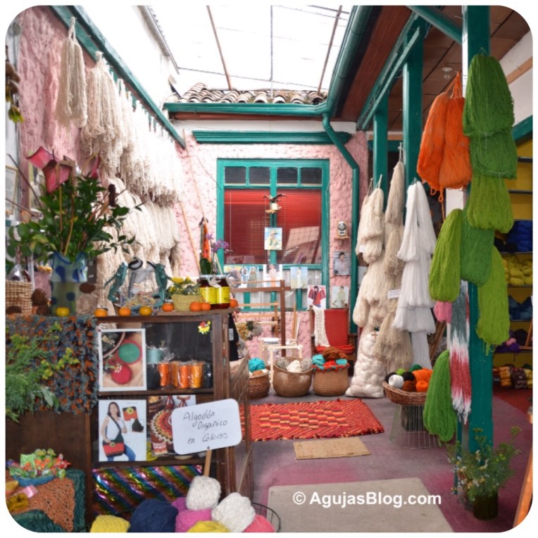 Case Rosada - Inside