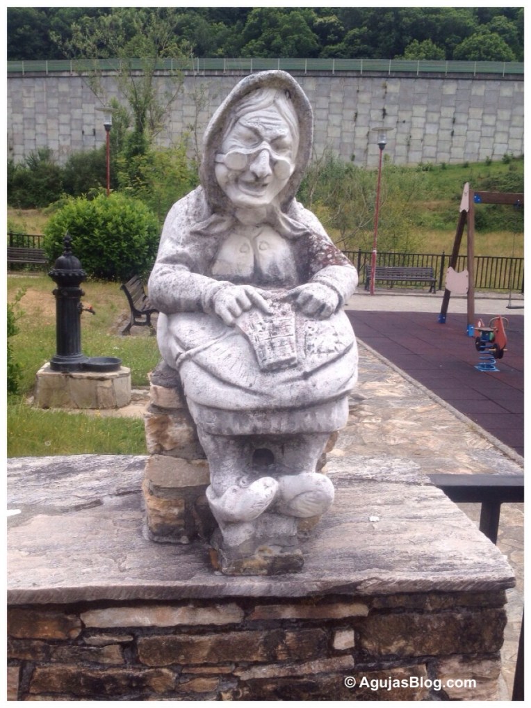 Statue @ Vega De Valcarce