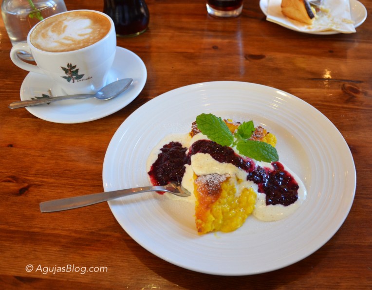 Ett Rum For Resande Cafe - Saffron Dessert