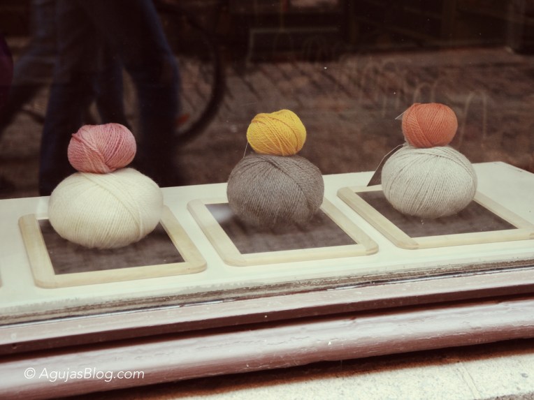 Makeri 14 - Window Shopping