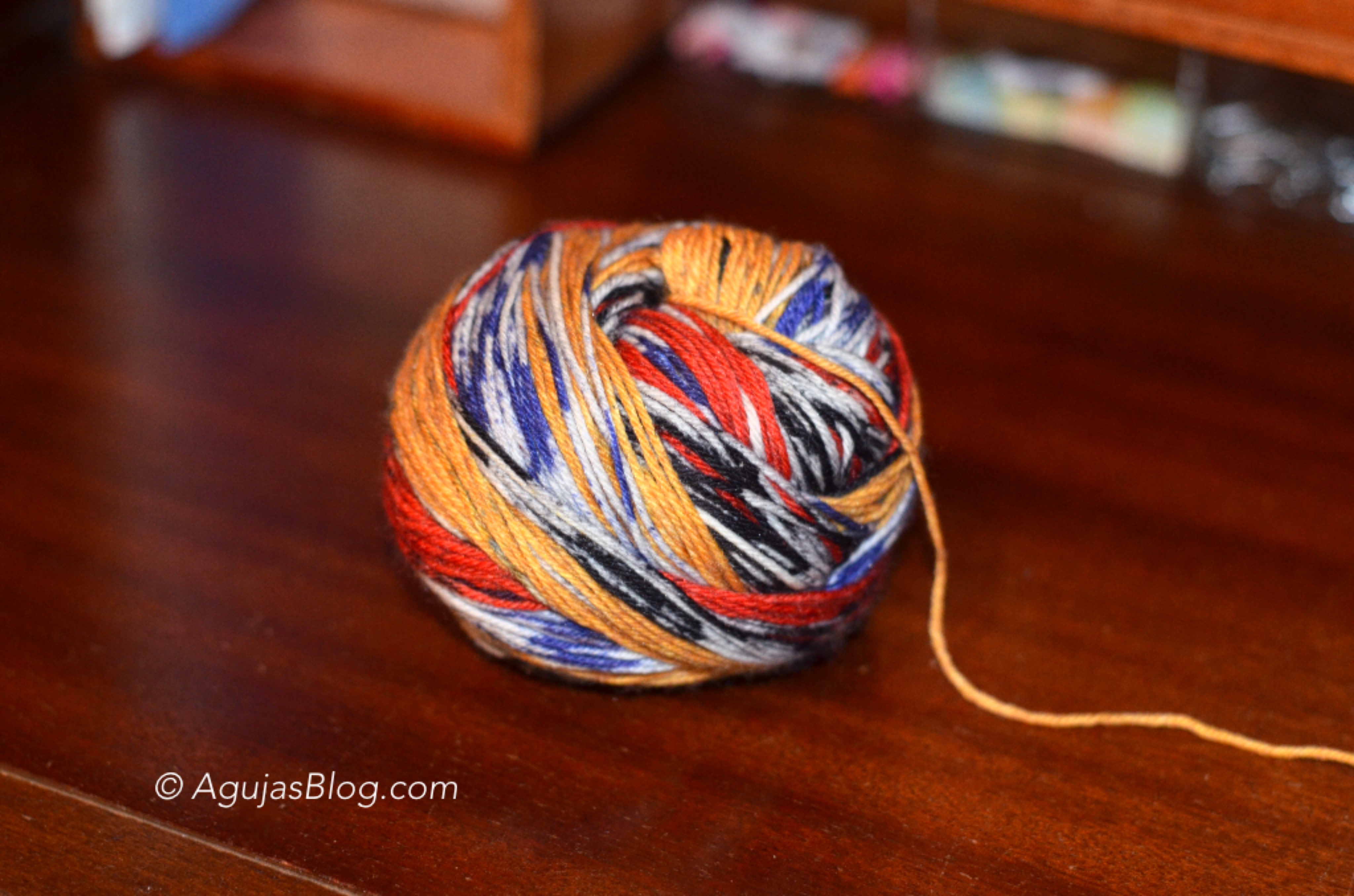 Heritage Prints - Ball of Yarn