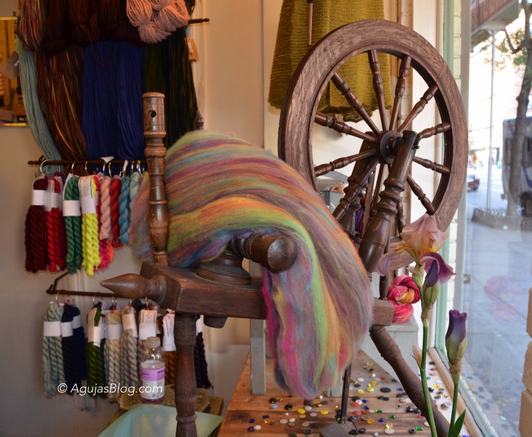 Downtown Yarns - Spinning Wheel