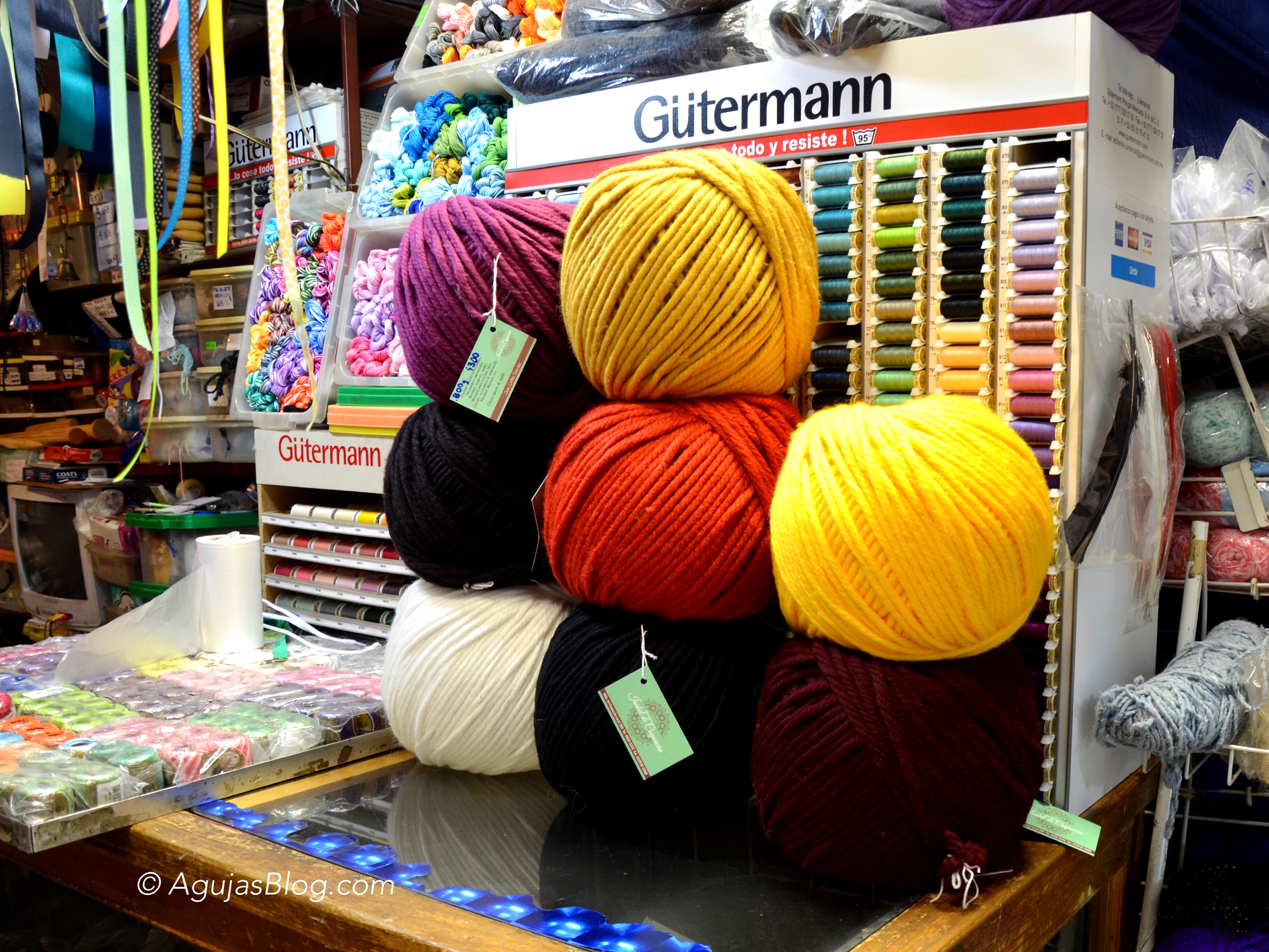 Yarn Sighting 1 at Mercado de Coyoacan